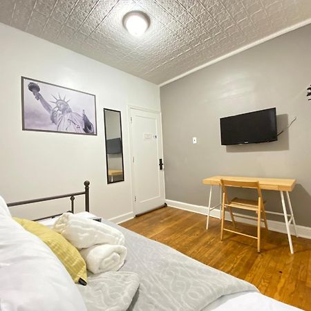 Best Room To Visit Nyc-Subway Access Нюарк Екстериор снимка