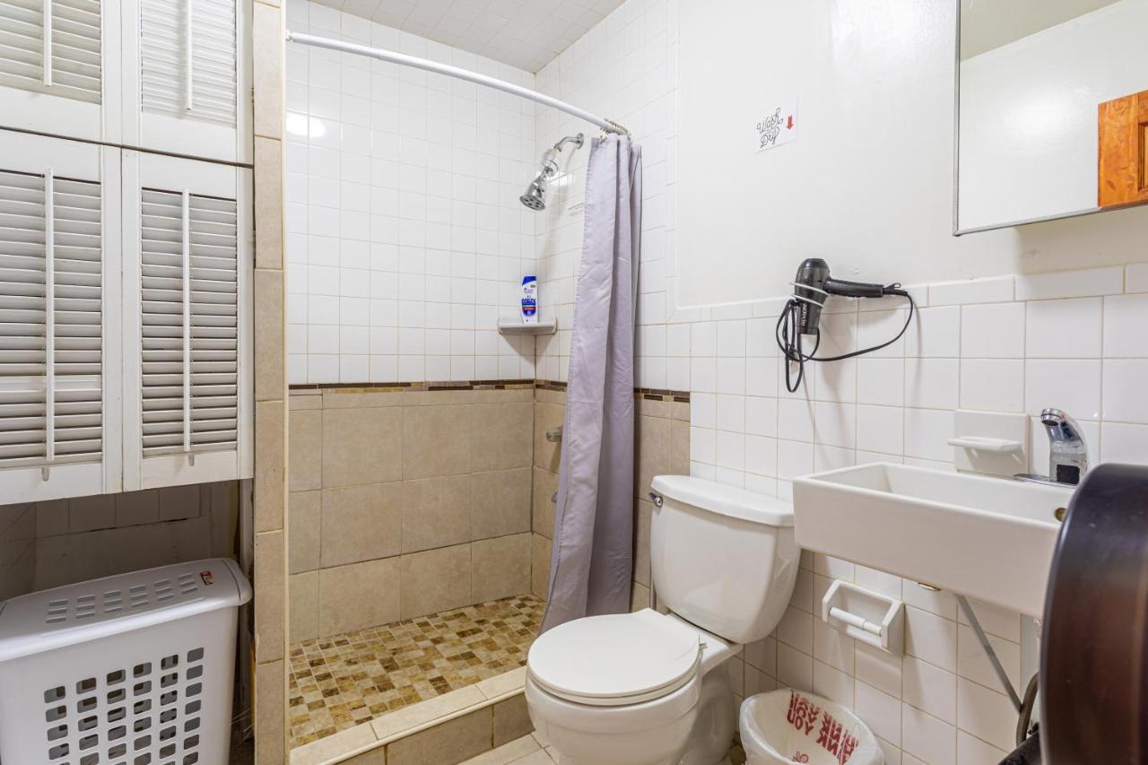 Best Room To Visit Nyc-Subway Access Нюарк Екстериор снимка