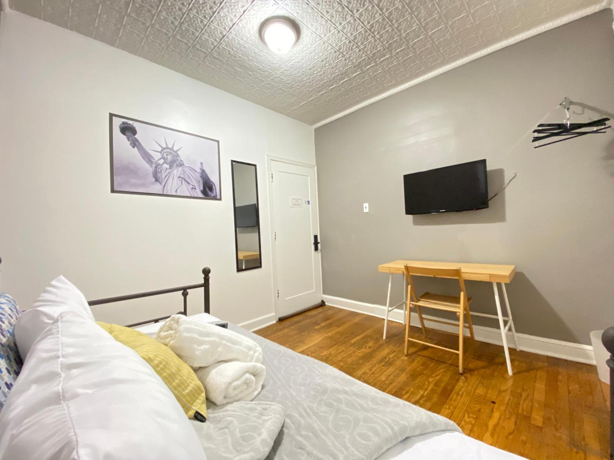 Best Room To Visit Nyc-Subway Access Нюарк Екстериор снимка