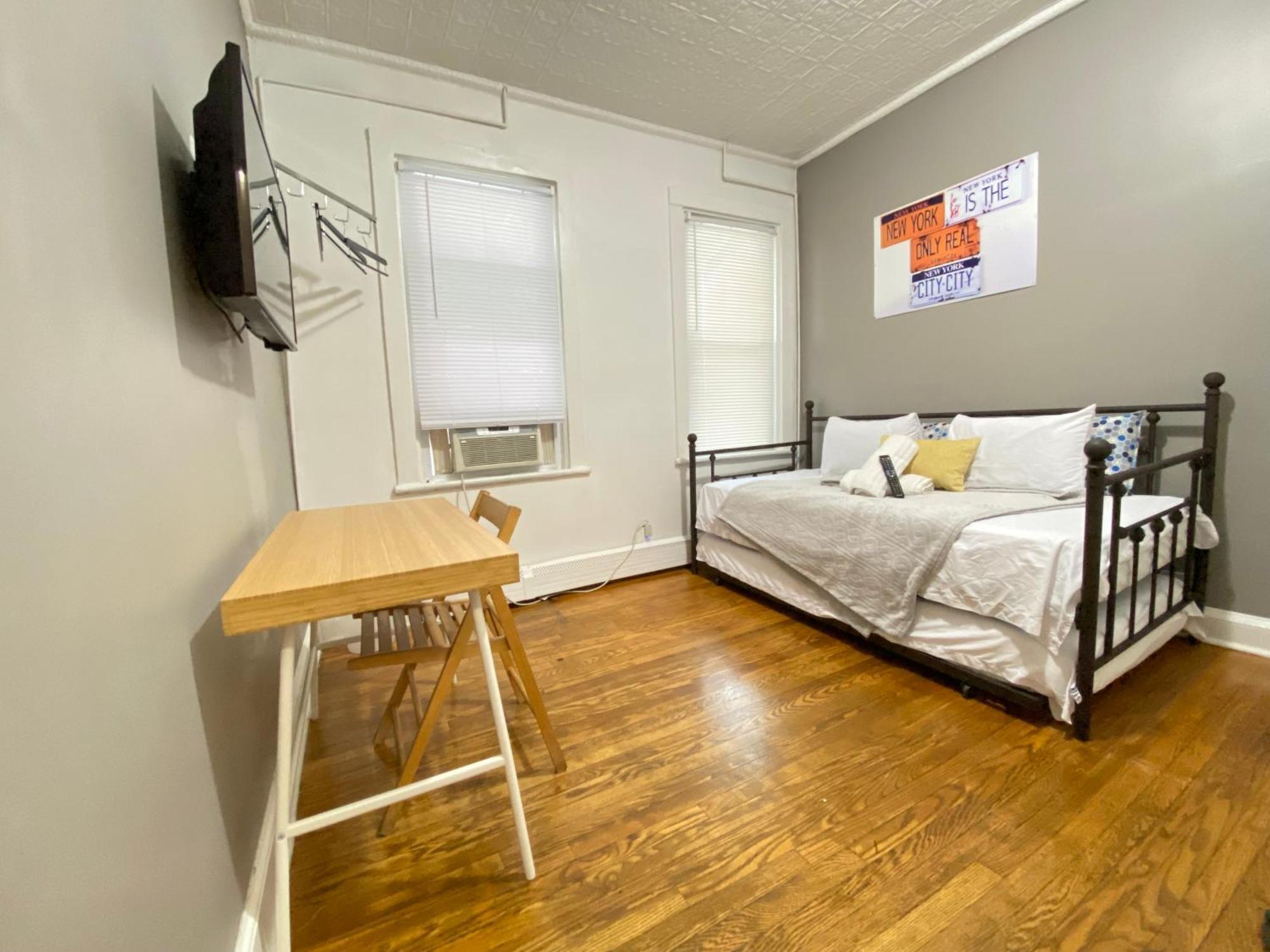 Best Room To Visit Nyc-Subway Access Нюарк Екстериор снимка